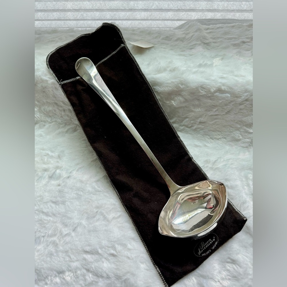 Gerity Georgian Silverplate Ladle with Pacific Silvercloth Bag